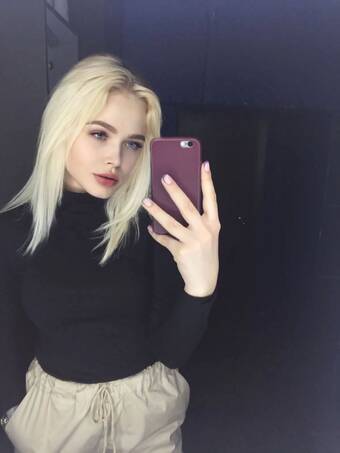 Проститутка Аделия +7(911)830-21-77 Санкт-Петербурга