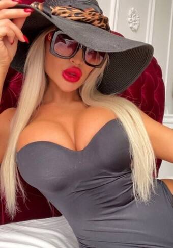 Проститутка Маша +7(981)136-33-84 СПБ