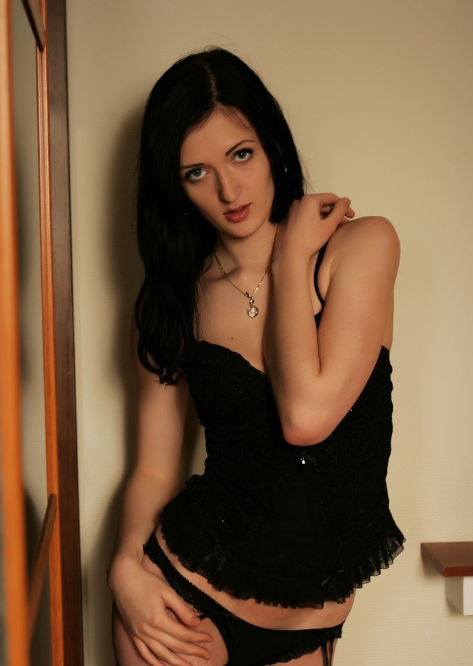 Проститутка Питера Наташа с 2 размером груди предлагает интим услуги у метро Площадь Восстания  +7(981)126-12-57 