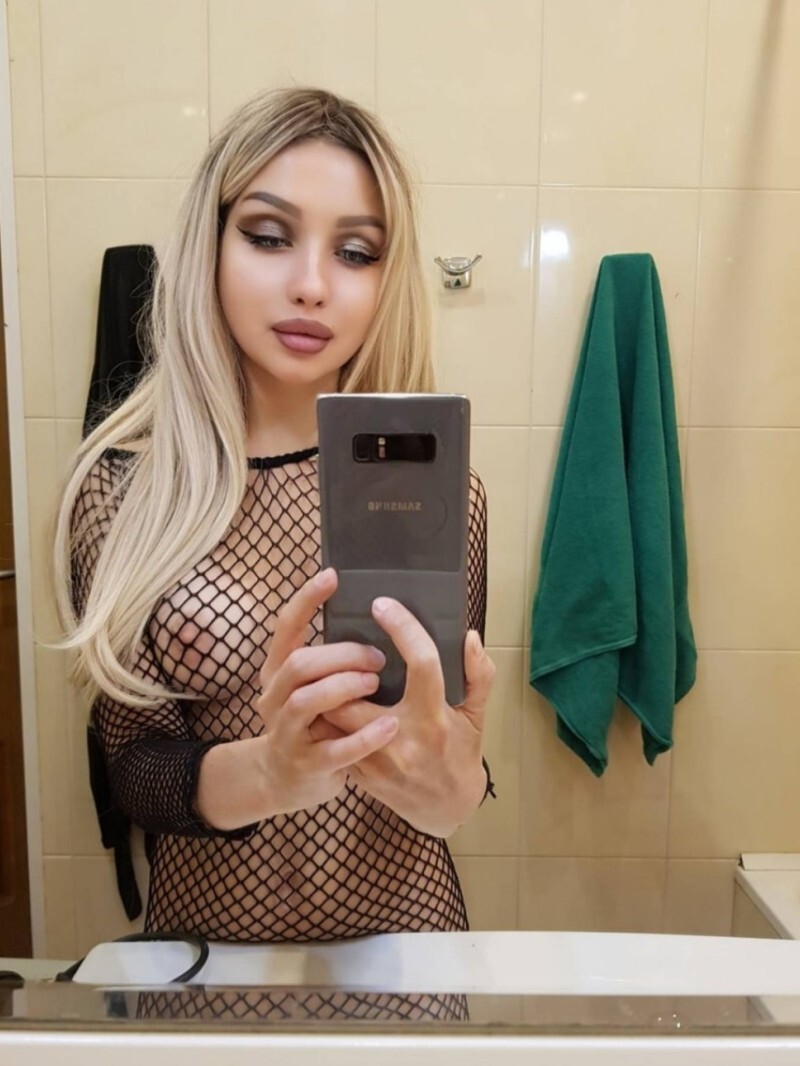 Проститутка Питера Александра с 3 размером груди предлагает интим услуги у метро Парнас  +7(999)028-14-58 - фото 2